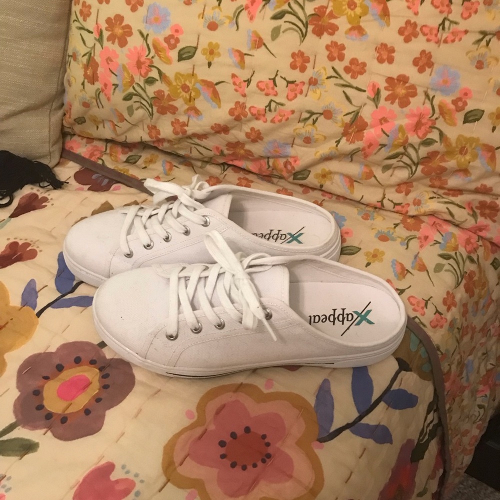 Slip On Sneakers.